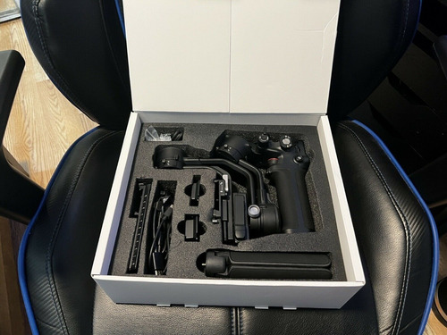 Imagen 2 de 2 de Dji Rsc 2 3-axis Gimbal Camera Stabilizer Combo