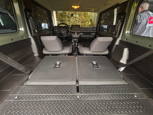 Suzuki Jimny Gl+ 2025