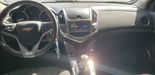 Chevrolet Cruze 1.8 Lt Mt 5 p