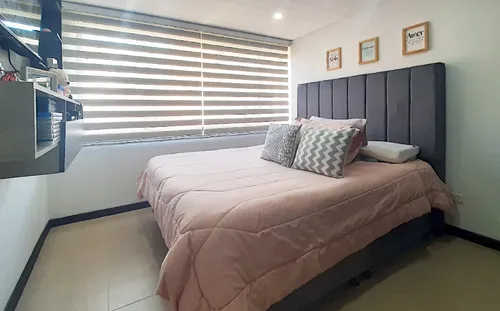 Casa En Venta En Las Villas. Cod V10870017