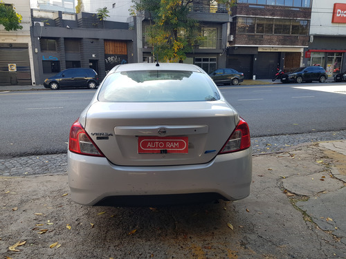 Nissan Versa 1.6 Exclusive At