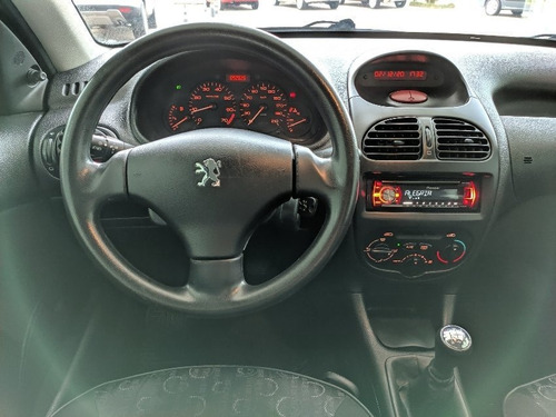 Peugeot 206 1.4 Presence 8v
