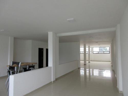 Imagen 3 de 7 de Rento Oficinas/bodegas Remodelada, Alcaldía Miguel Hidalgo,