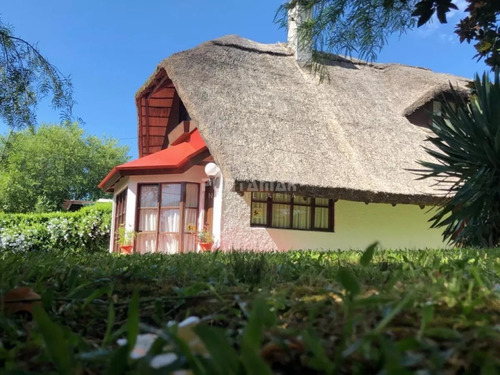 Hermosa Cabaña Con Parque Soñado