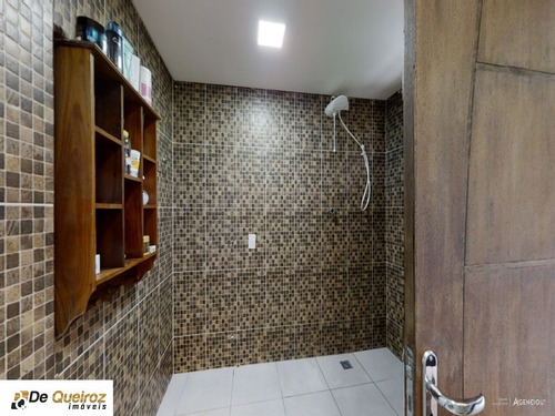 Imagem 9 de 29 de Ampla Casa Semi Mobiliada Que Conta Com Aproximadamente 280m² De Área Privativa. Toda Essa Metragem Fica Distribuída Em 3 Andares, Além Do Subsolo. - A13933 - 69801317