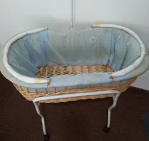 Comprar Moisés Para Bebés En Mimbre,base En Caño C\u002Fruedas,excelente