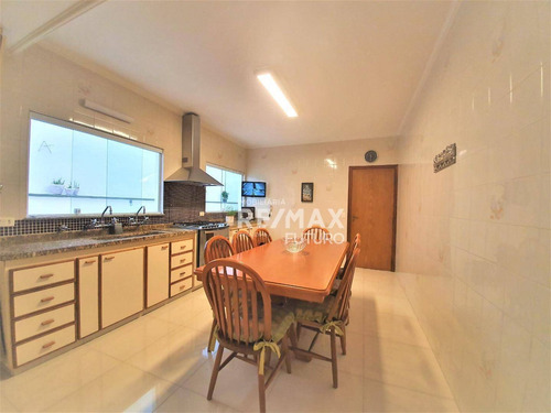 Casa Com 5 Quartos À Venda, 250 M² Por R$ 617.000 - Pestana / Jd Roberto - Osasco/sp - Ca0102
