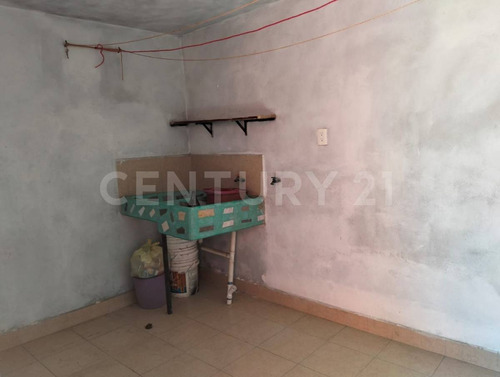 Poniente Hidalgo 88 Manzana B Lote 5-a Jardines De Xalostoc, Ecatepec De Morelos