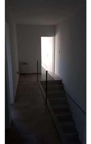 Imagen 12 de 26 de Hermoso Duplex En Barrio Cerrado A La Venta - Nuevo Urca