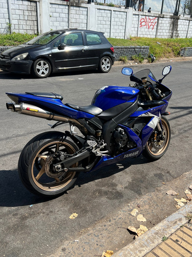 Yamaha R1 2006 Impecable