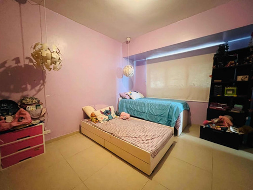 Se Vende Apartamento De 3 Habitaciones En Evaristo Morales