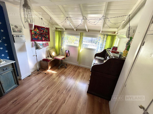 Imagen 12 de 17 de Casa 4 Ambientes En Venta En San Isidro, Mart.-vias/santa Fé.