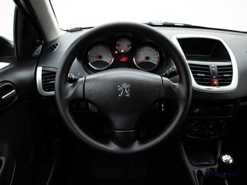 Imagem 14 de 14 de Peugeot 207 Hatch Xr 1.4 8v (flex) 4p
