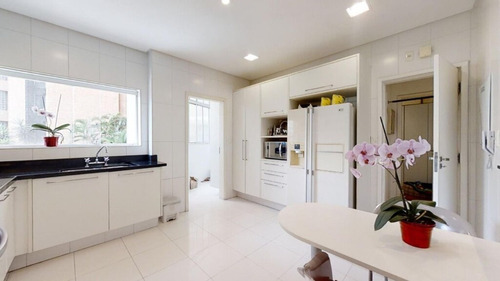 Imagem 16 de 30 de Apartamento - Ap00037 - 70493486