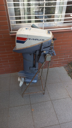 Imagem 1 de 7 de Evinrude