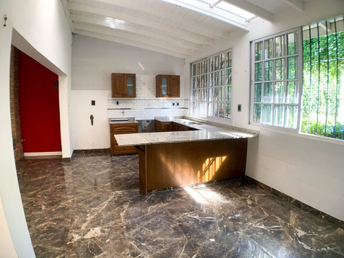 Imagen 6 de 30 de Venta Ph Tipo Casa Con Cochera Y Piscina Piñeyro