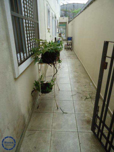 Sobrado Em Santos Bairro Ponta Da Praia - V5651