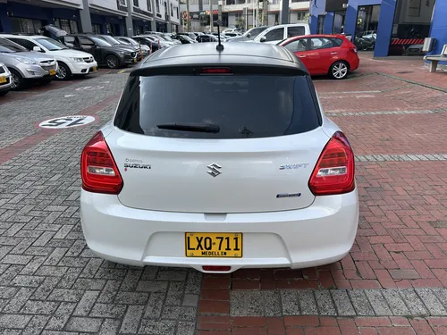 Suzuki Swift 1.2 Hybrid 2Wd