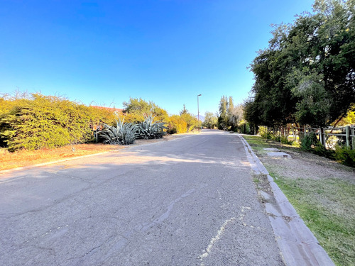Sitio Por Av. El Valle, Chicureo Oriente