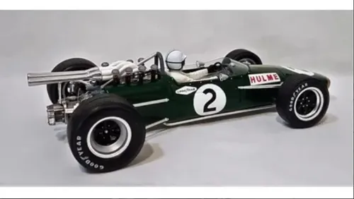 Miniatura F1 Brabham Bt24 Campeão Denny Hulme 67 Spark 1/18