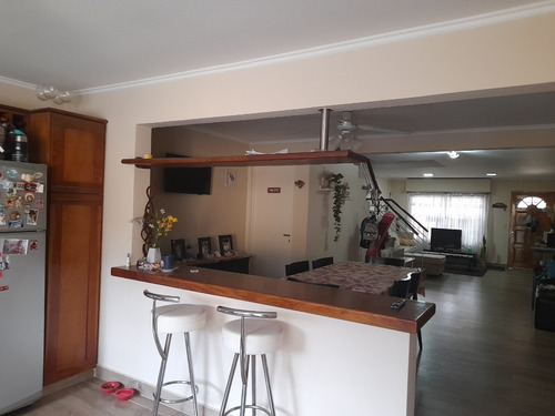 Imagen 8 de 27 de Venta Casa Ciudad Evita Sadop