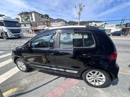 Volkswagen Fox 1.6 MSI TOTAL FLEX CONNECT 4P I-MOTION