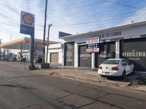 Imagen 2 de 9 de Local En Venta En Quilmes Oeste