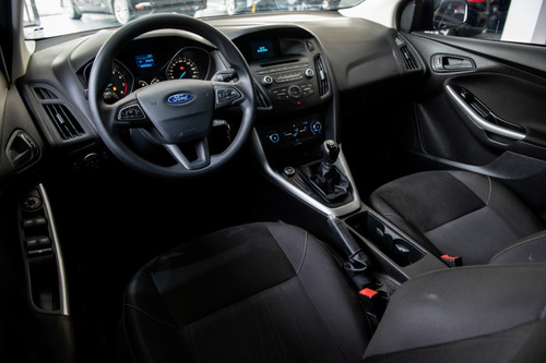 Imagen 8 de 15 de Ford Focus Iii 1.6 S