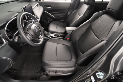 Imagen 2 de 19 de Toyota Corolla Cross 2.0 Seg Cvt