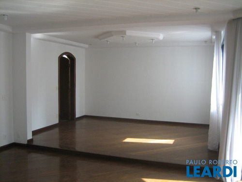 Imagem 2 de 10 de Apartamento - Campo Belo - Sp - 409256