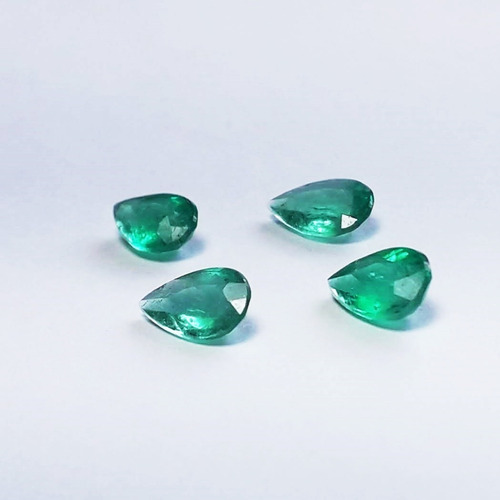 Conjunto Esmeraldas 4 Peças, 100% Naturais! 1,88 Quilates