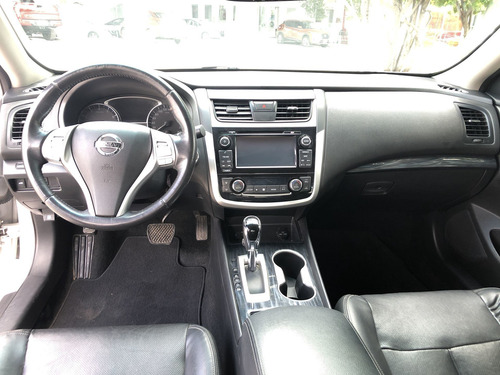 Imagen 16 de 25 de Nissan Altima 4 Pts Advance, L4, Cvt, Climatronic, Piel, B