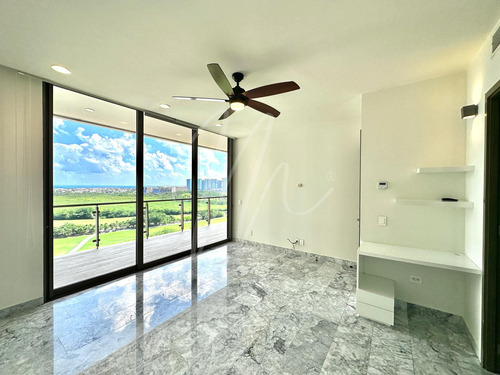 * Departamento En Venta En Puerto Cancun, Be Towers