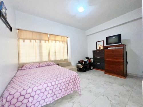 Imagen 8 de 12 de Se Vende Apartamento 145m2, 3h/3/3pe. Guatire.