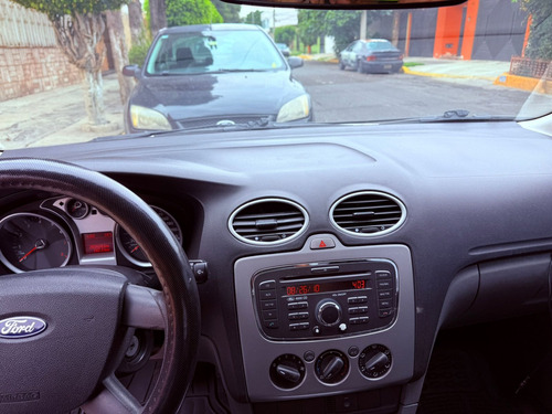 Ford Focus 2.0 Ambiente At