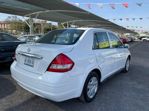 Imagen 5 de 7 de Nissan Tiida 2016 Drive