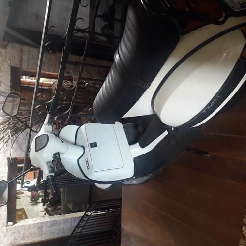 Vespa 200