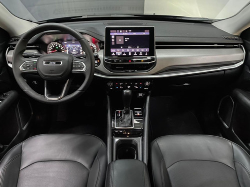 Jeep Compass LONG. T270 1.3 TB 4x2 Flex Aut.