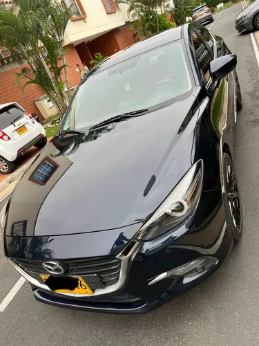 Mazda 3 2.0 Touring