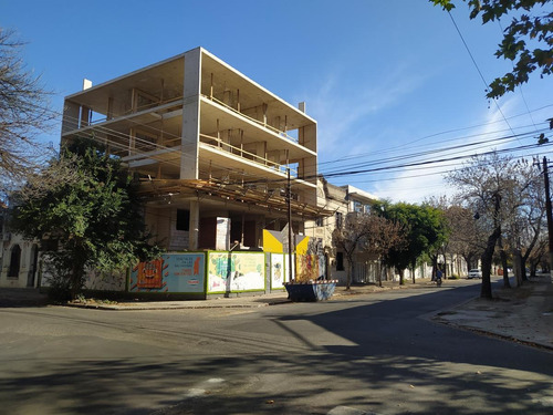 Imagen 8 de 8 de Edificio Riccheri 402 - Pichincha
