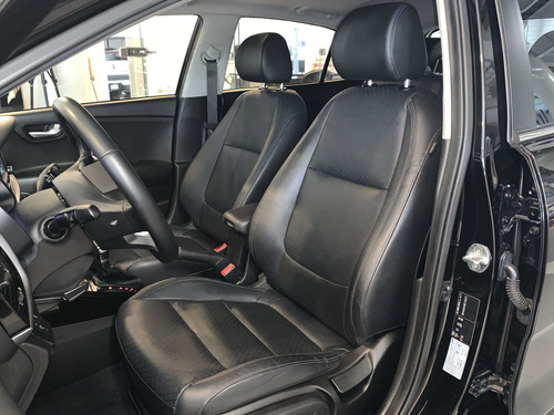 Imagen 13 de 15 de Kia Rio 2019 1.6 Hb Ex Pack At