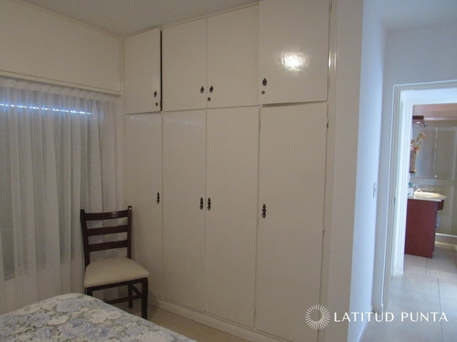 Apartamento En Península- Ref: 826