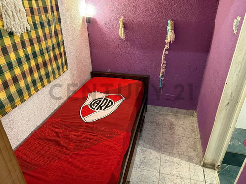 Venta Ph 2 Ambientes + Escritorio Saenz Peña Excelente Ubicación