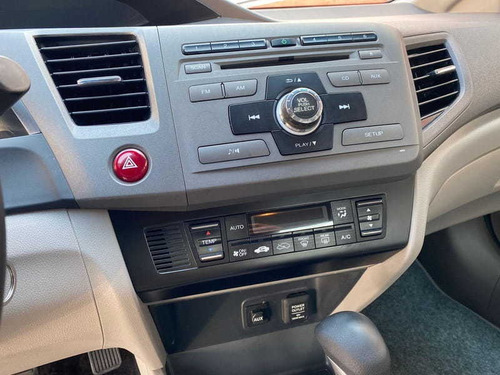 Imagem 11 de 15 de Honda Civic Lxl