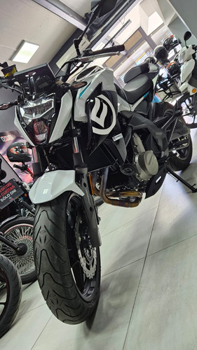 Imagen 8 de 24 de Nueva Nk 650 Cfmoto Oficial Cfmoto 2023 Nueva - Tienda Pune!