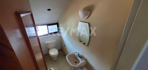 Imagen 16 de 24 de Townhouse Callejon Mañongo, Detras Del Farmatodo Mañongo Conjunto Residencial Las Trinitarias. A65aj7