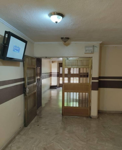 Imagen 14 de 14 de Alquilo Apartamento Amoblado, Urbanización El Centro Piso Bajo