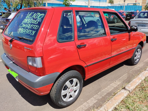 Fiat Uno 1.4 Economy Celeb. Flex 4P