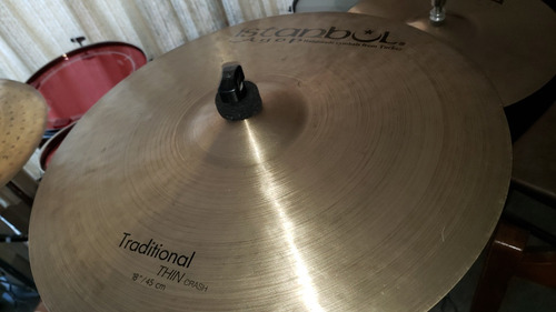 Crash Istanbul Traditional Thin 18 Permuto Zildjian