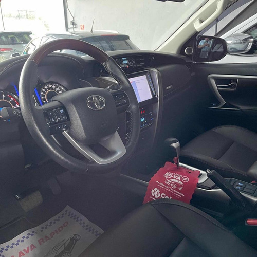 Imagem 3 de 7 de Toyota Sw4 2020 2.8 Tdi Srx 5l 4x4 Aut. 5p